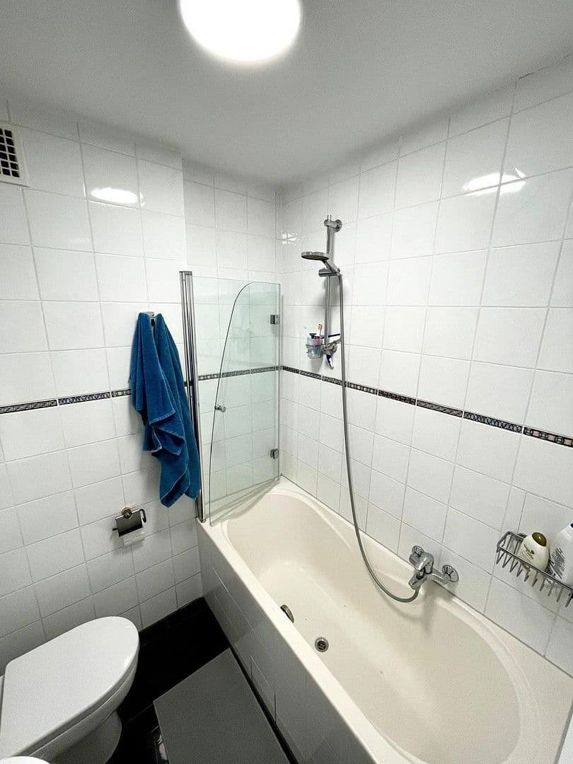 Pronájem bytu 3+1 77 m², Halbergstr. 50, Ludwigshafen, Porýní-Falc Pronájem bytu 3+1 77 m², Halbergstr. 50, Ludwigshafen, Porýní-Falc