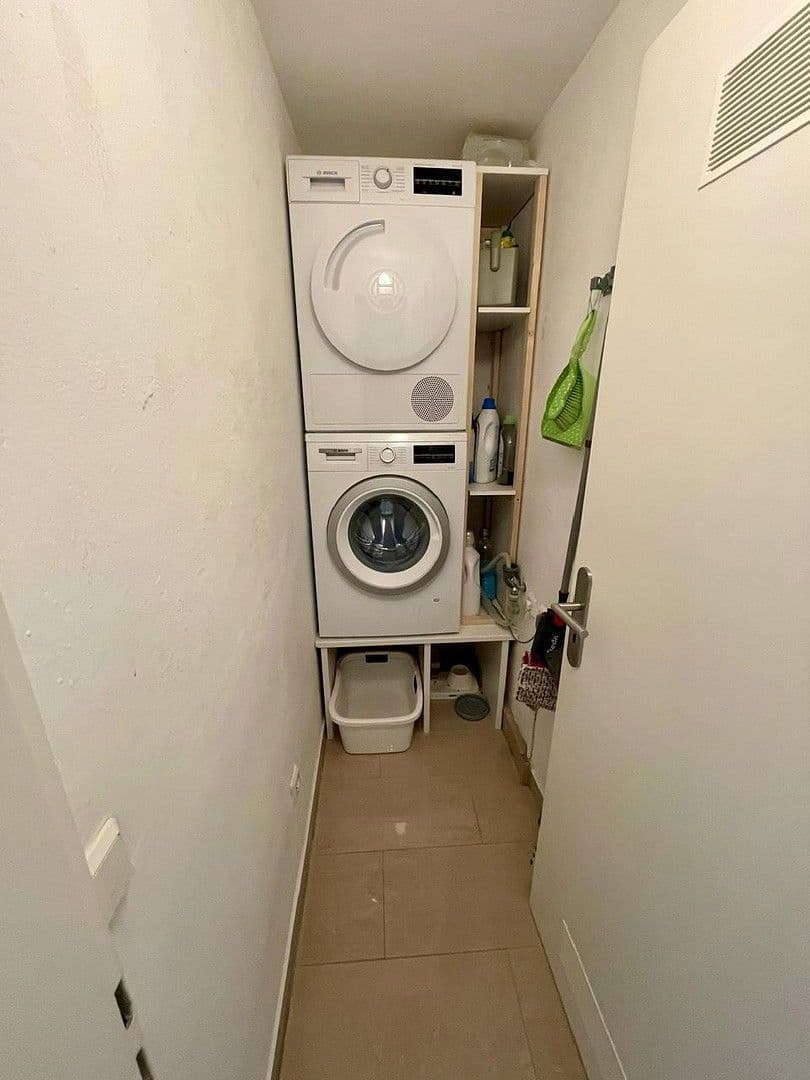 Pronájem bytu 3+1 77 m², Halbergstr. 50, Ludwigshafen, Porýní-Falc Pronájem bytu 3+1 77 m², Halbergstr. 50, Ludwigshafen, Porýní-Falc