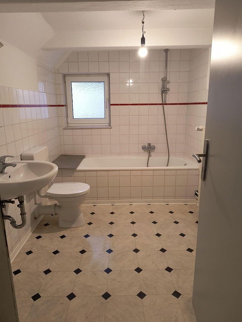 Pronájem bytu 2+kk 45 m², Lollfuß 22, Šlesvik, Šlesvicko-Holštýnsko Pronájem bytu 2+kk 45 m², Lollfuß 22, Šlesvik, Šlesvicko-Holštýnsko