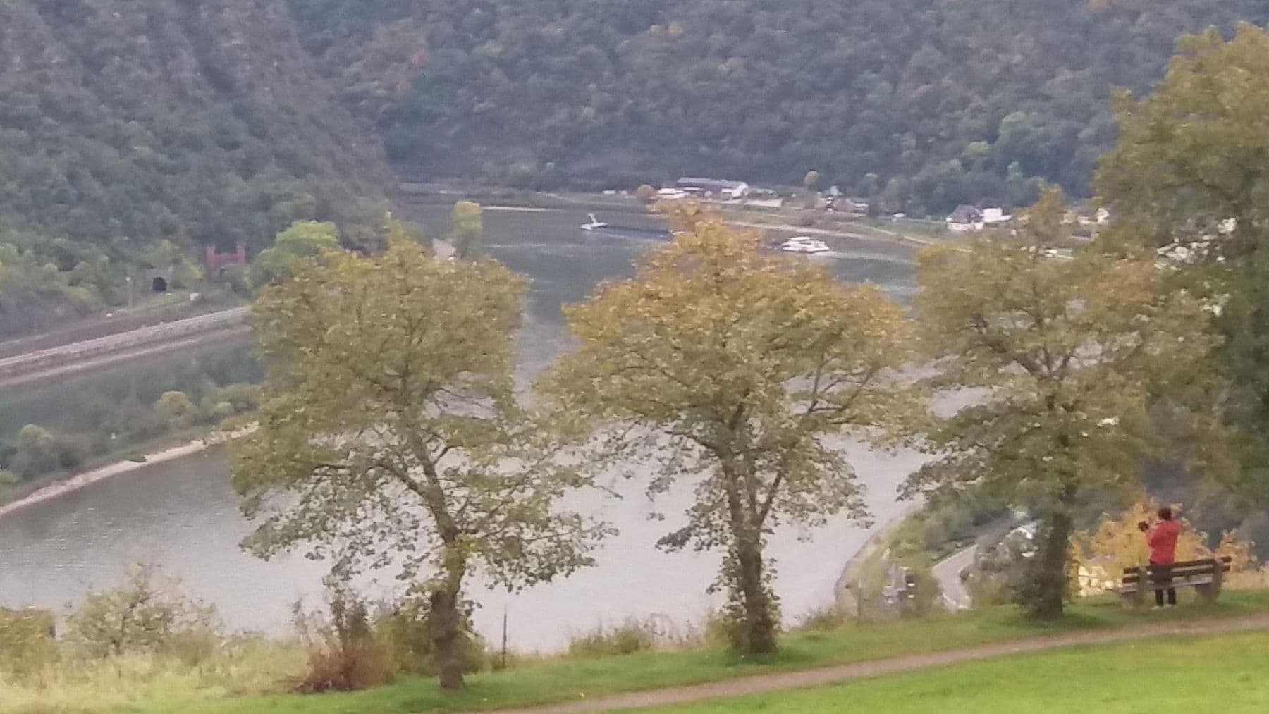 Prodej bytu 2+1 55 m², Rheinblick 17, Patersberg, Porýní-Falc Prodej bytu 2+1 55 m², Rheinblick 17, Patersberg, Porýní-Falc