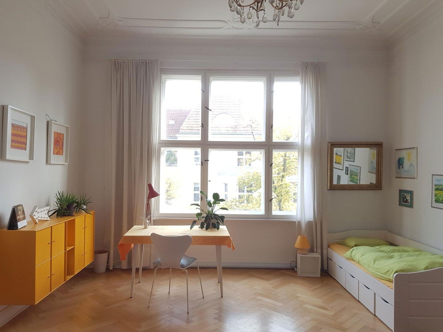 Prodej bytu 7+1 219 m², Berlin, Berlín Prodej bytu 7+1 219 m², Berlin, Berlín