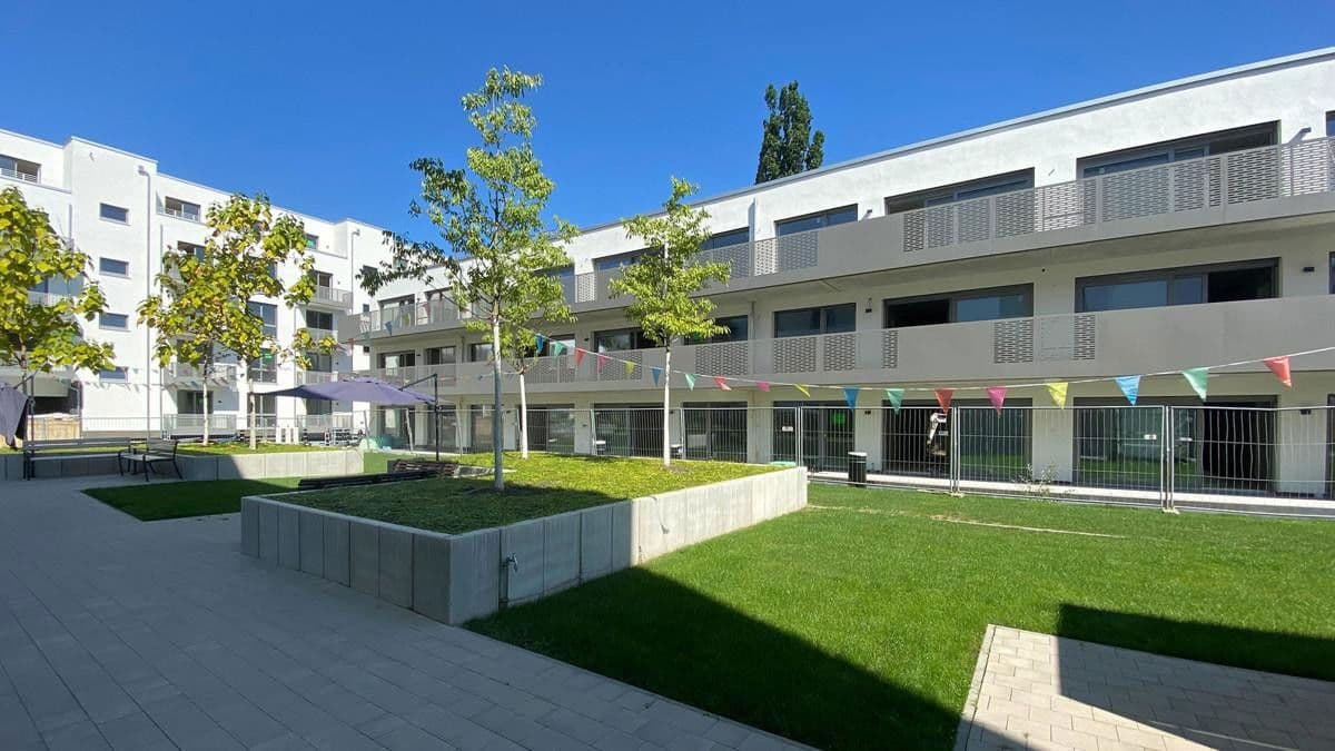 Pronájem bytu 2+1 78 m², Geranienstraße 21, Karlsruhe, Bádensko-Württembersko Pronájem bytu 2+1 78 m², Geranienstraße 21, Karlsruhe, Bádensko-Württembersko
