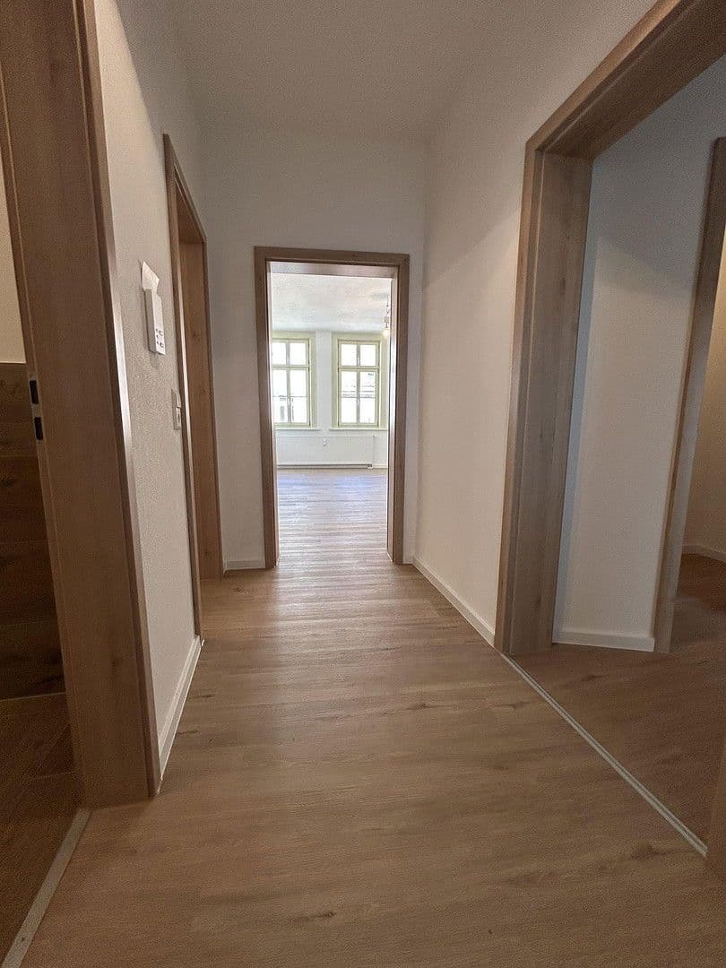 Pronájem bytu 3+1 80 m², Naumburg (Saale), Sasko-Anhaltsko Pronájem bytu 3+1 80 m², Naumburg (Saale), Sasko-Anhaltsko