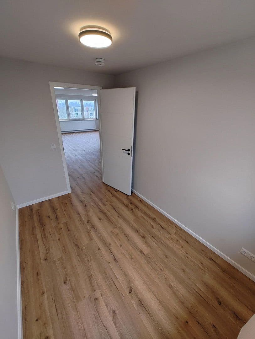 Prodej bytu 3+1 75 m², Oddernskamp 1, Hamburg-Lokstedt, Hamburg Prodej bytu 3+1 75 m², Oddernskamp 1, Hamburg-Lokstedt, Hamburg