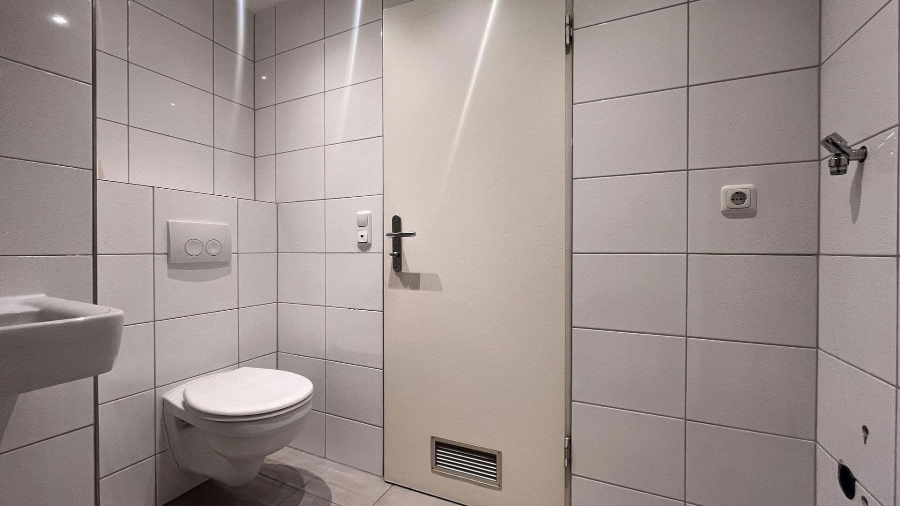 Pronájem bytu 3+1 86 m², Korbinianstraße 12, Ismaning, Bavorsko Pronájem bytu 3+1 86 m², Korbinianstraße 12, Ismaning, Bavorsko