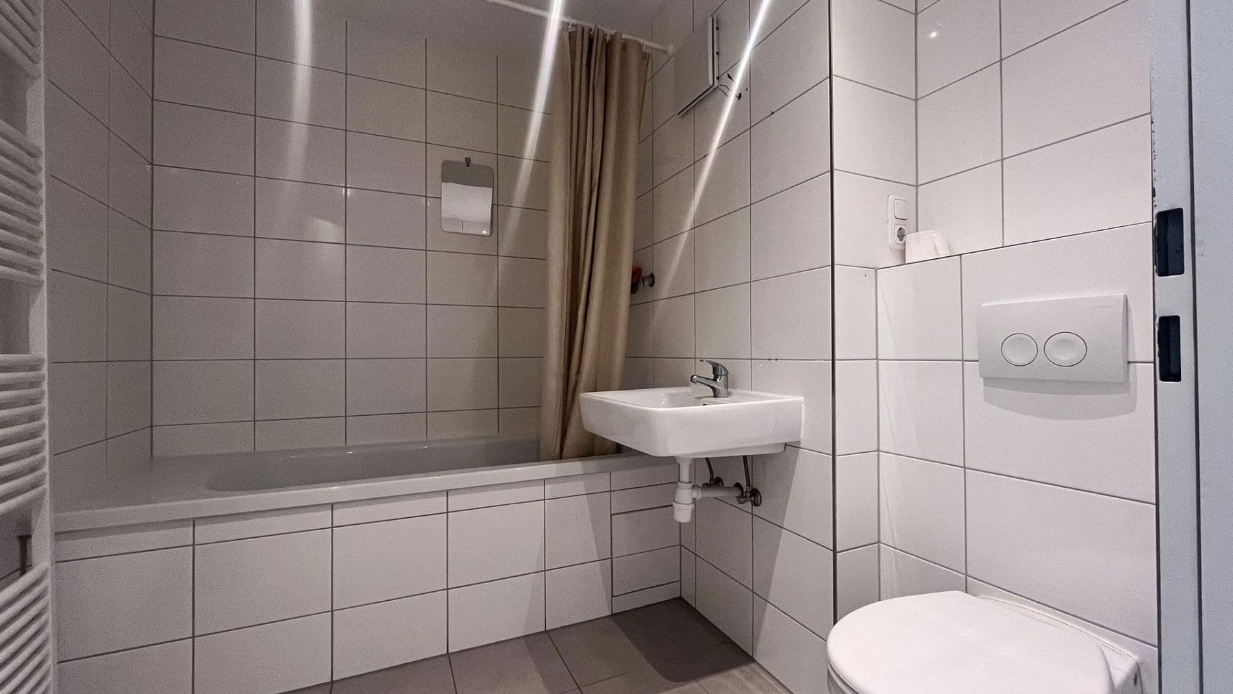 Pronájem bytu 3+1 86 m², Korbinianstraße 12, Ismaning, Bavorsko Pronájem bytu 3+1 86 m², Korbinianstraße 12, Ismaning, Bavorsko