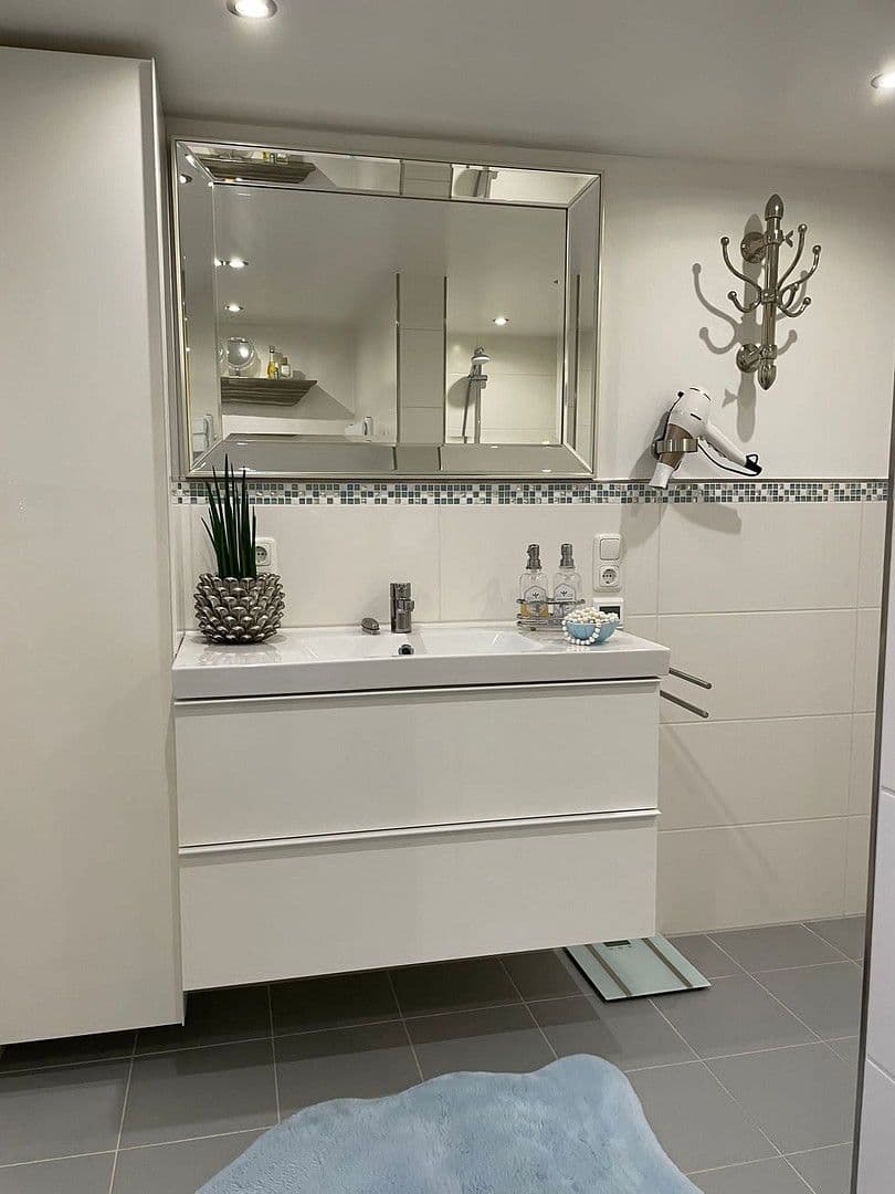 Prodej bytu 5+1 220 m², Krummhörn, Dolní Sasko Prodej bytu 5+1 220 m², Krummhörn, Dolní Sasko