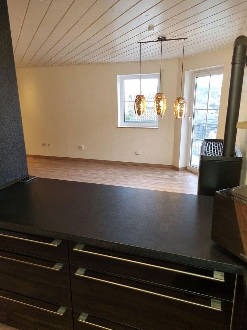 Prodej bytu 3+1 87 m², Venninger Straße 39, Östringen, Bádensko-Württembersko Prodej bytu 3+1 87 m², Venninger Straße 39, Östringen, Bádensko-Württembersko