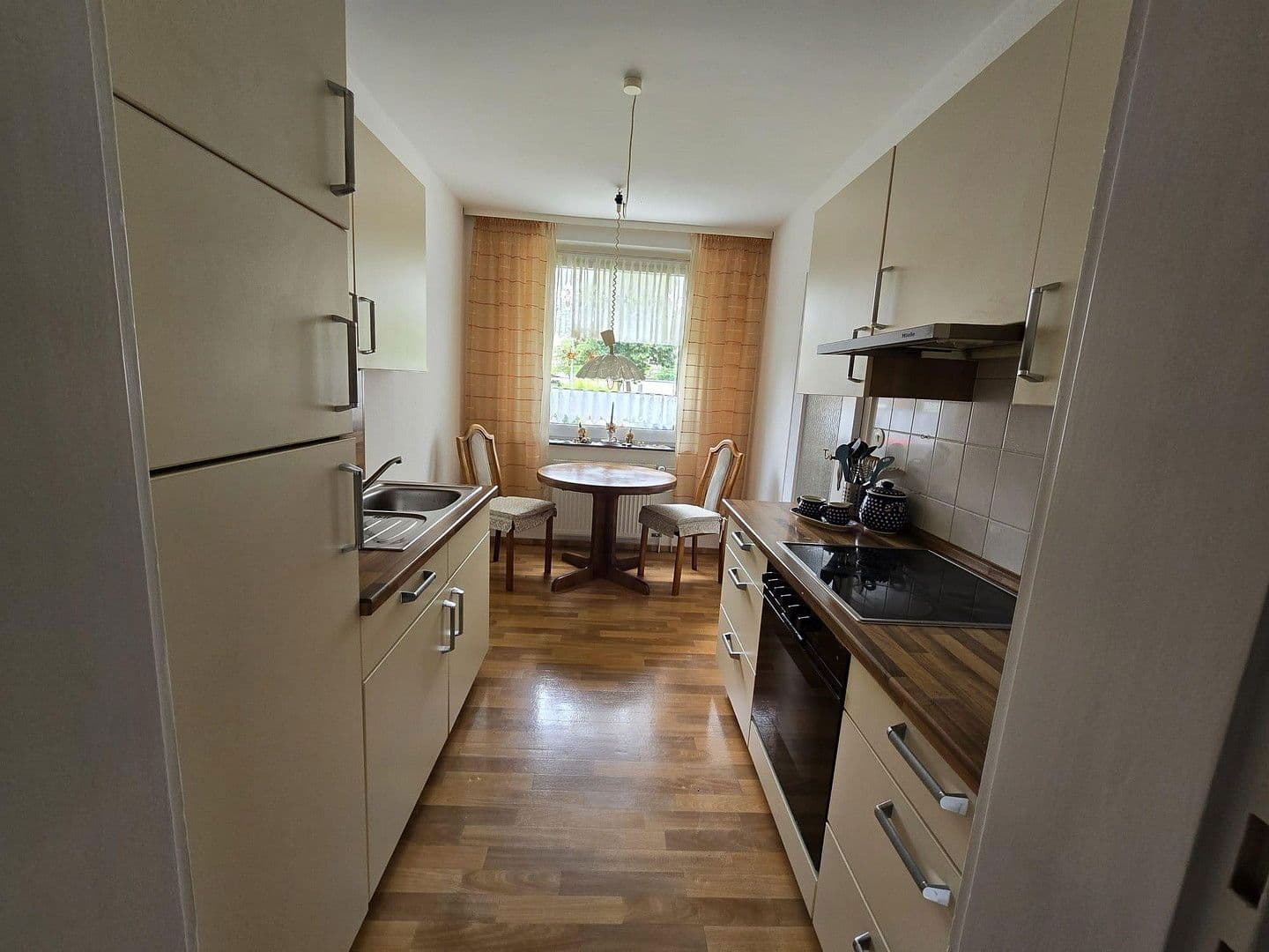 Pronájem bytu 2+1 54 m², Isernhagen, Dolní Sasko Pronájem bytu 2+1 54 m², Isernhagen, Dolní Sasko