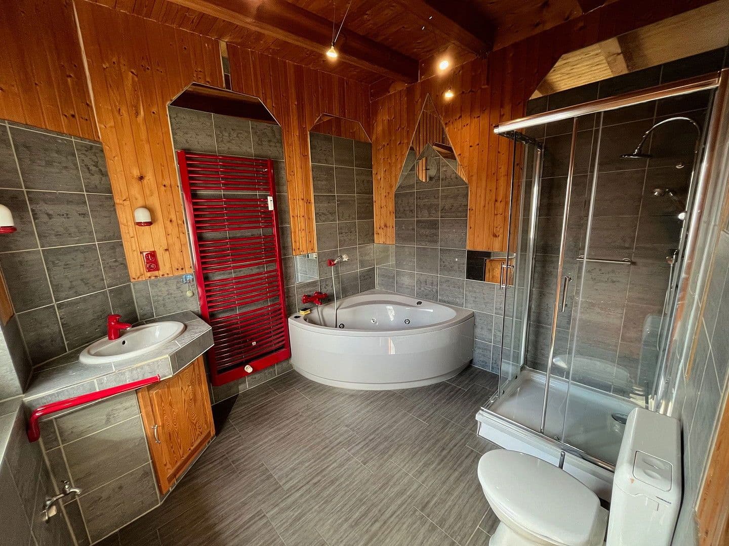 Pronájem bytu 2+kk 100 m², Teichstraße 2, Hagenow, Mecklenburg-Vorpommern Pronájem bytu 2+kk 100 m², Teichstraße 2, Hagenow, Mecklenburg-Vorpommern