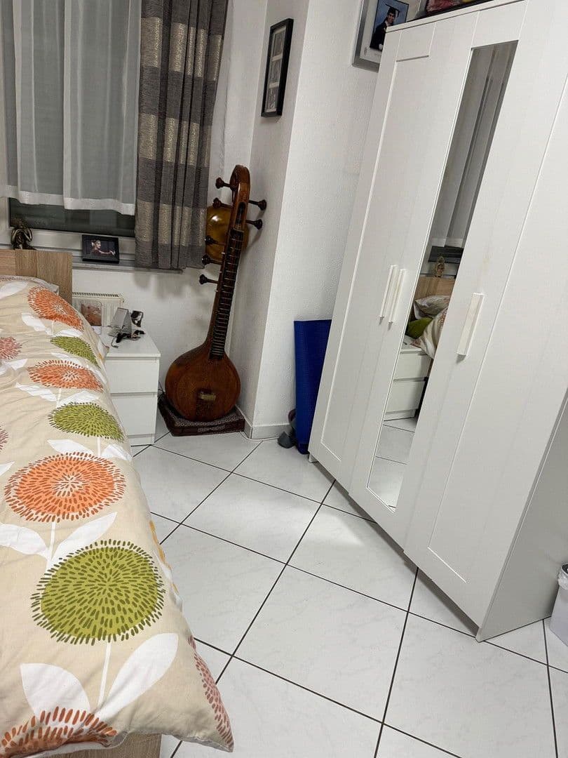 Pronájem bytu 2+1 61 m², BerzdorferStr.4, Köln, Severní Porýní-Vestfálsko Pronájem bytu 2+1 61 m², BerzdorferStr.4, Köln, Severní Porýní-Vestfálsko