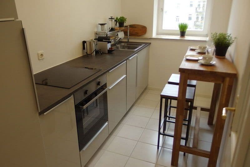 Pronájem bytu 2+1 55 m², Helmholtzstr. 21, Leipzig, Sasko Pronájem bytu 2+1 55 m², Helmholtzstr. 21, Leipzig, Sasko