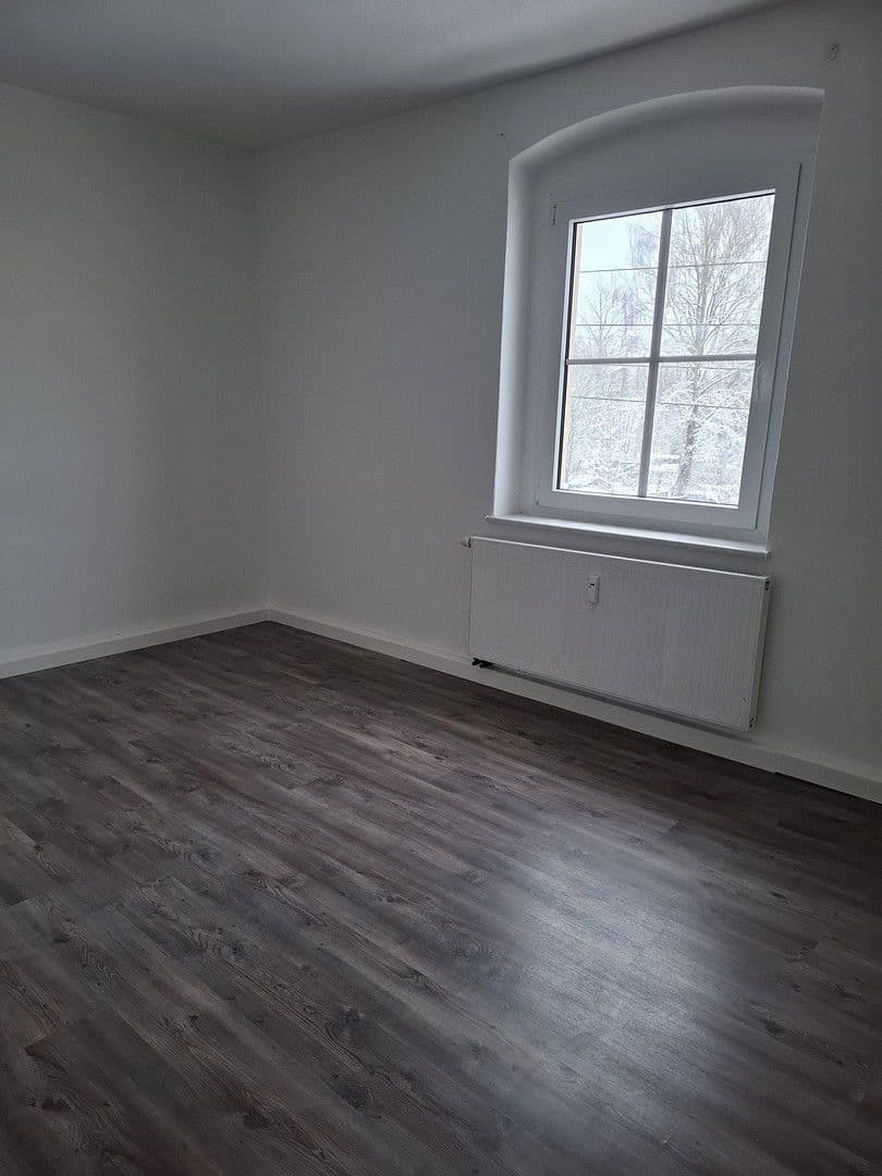 Pronájem bytu 2+1 59 m², Marxstr. 5, Saský Jindřichov, Sasko Pronájem bytu 2+1 59 m², Marxstr. 5, Saský Jindřichov, Sasko