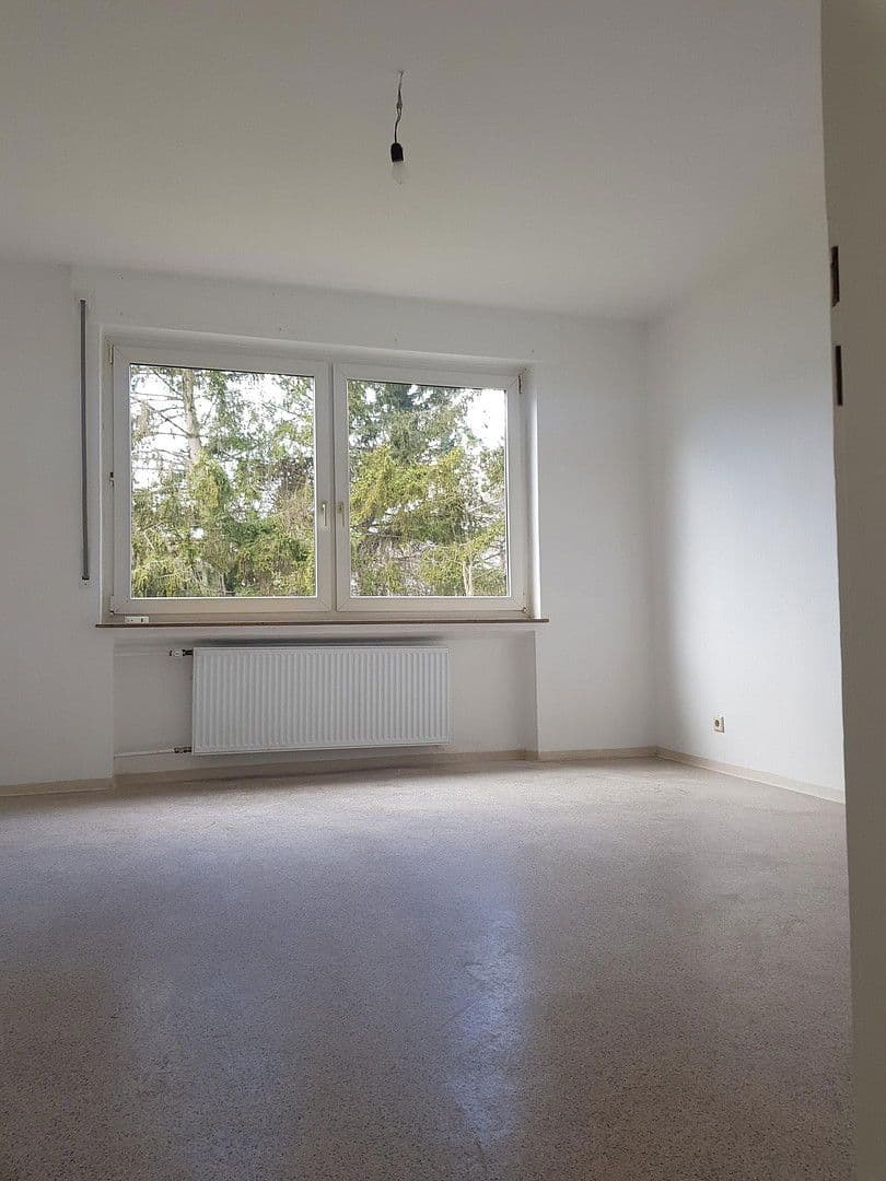 Pronájem bytu 5+1 105 m², Kohlmeisenweg 8, Albstadt, Bádensko-Württembersko Pronájem bytu 5+1 105 m², Kohlmeisenweg 8, Albstadt, Bádensko-Württembersko