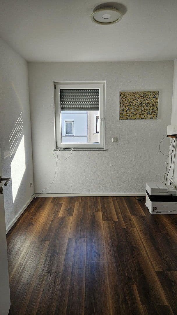 Pronájem bytu 3+1 77 m², Remagen, Porýní-Falc Pronájem bytu 3+1 77 m², Remagen, Porýní-Falc