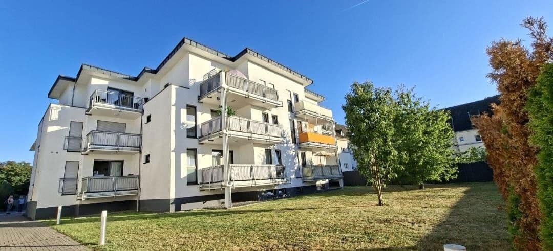 Pronájem bytu 3+1 77 m², Remagen, Porýní-Falc Pronájem bytu 3+1 77 m², Remagen, Porýní-Falc