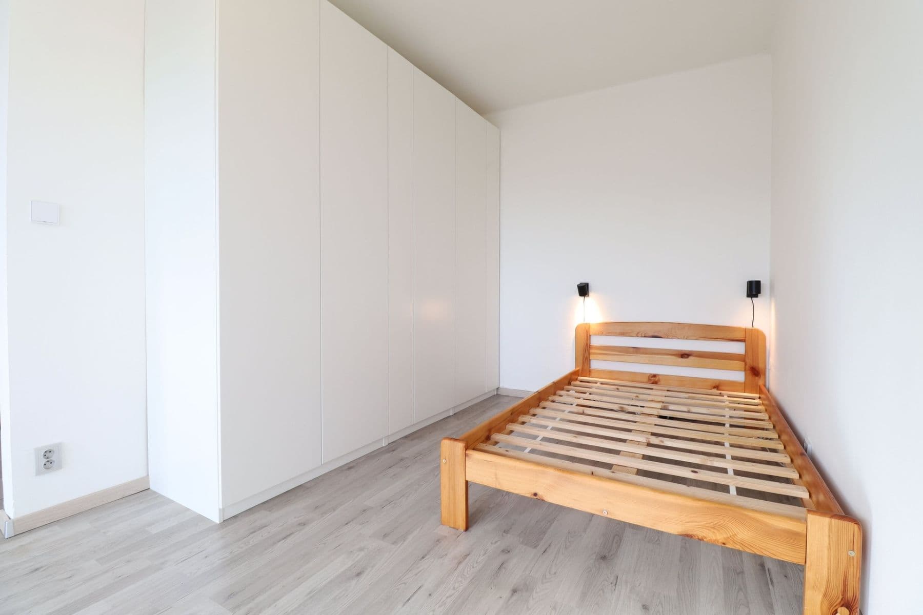 Pronájem bytu 1+kk 30 m², Šestajovická, Praha, Praha Pronájem bytu 1+kk 30 m², Šestajovická, Praha, Praha