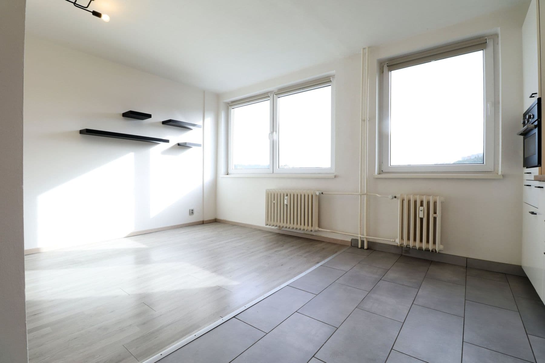 Pronájem bytu 1+kk 30 m², Šestajovická, Praha, Praha Pronájem bytu 1+kk 30 m², Šestajovická, Praha, Praha