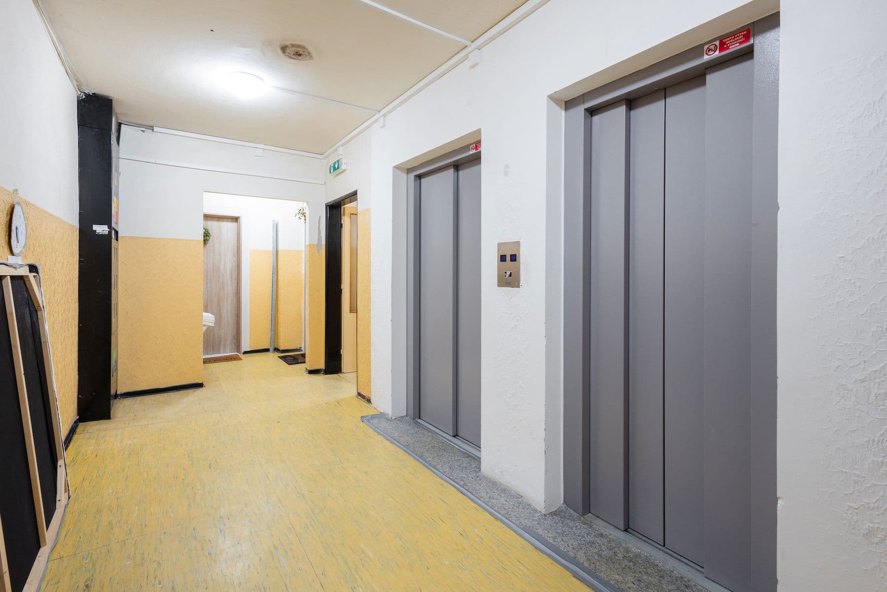 Prodej bytu 1+kk 34 m², Čs. legií, Rakovník, Středočeský kraj Prodej bytu 1+kk 34 m², Čs. legií, Rakovník, Středočeský kraj