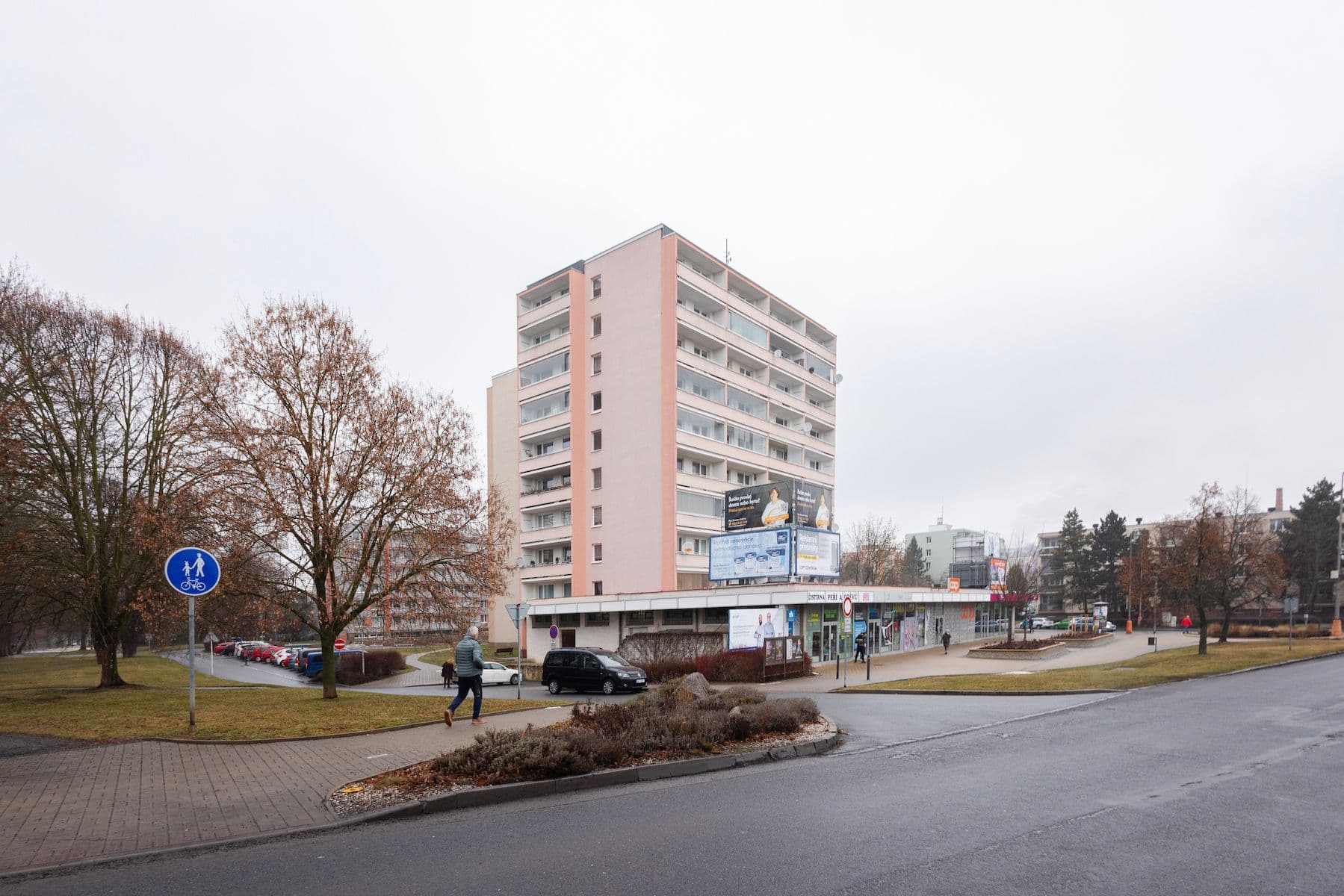 Prodej bytu 1+kk 34 m², Čs. legií, Rakovník, Středočeský kraj Prodej bytu 1+kk 34 m², Čs. legií, Rakovník, Středočeský kraj