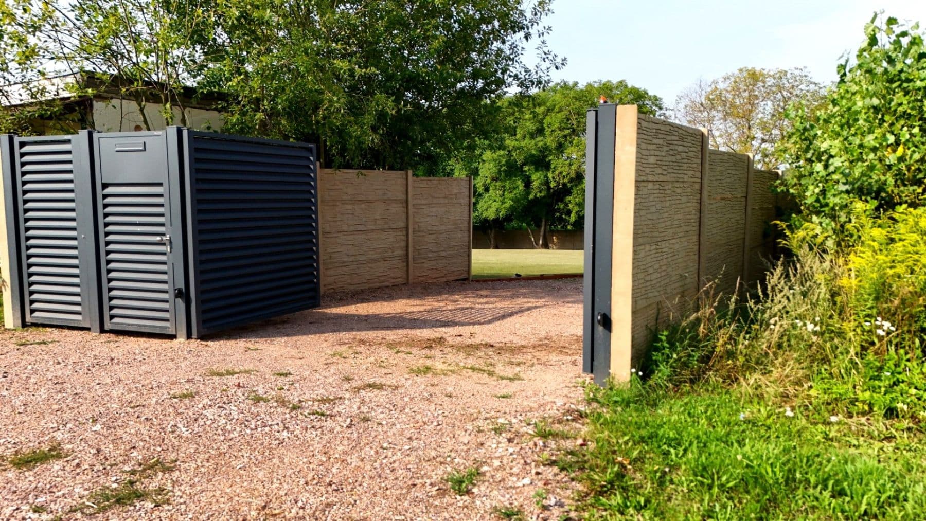 Prodej pozemku 2.900 m², Malešov, Středočeský kraj Prodej pozemku 2.900 m², Malešov, Středočeský kraj