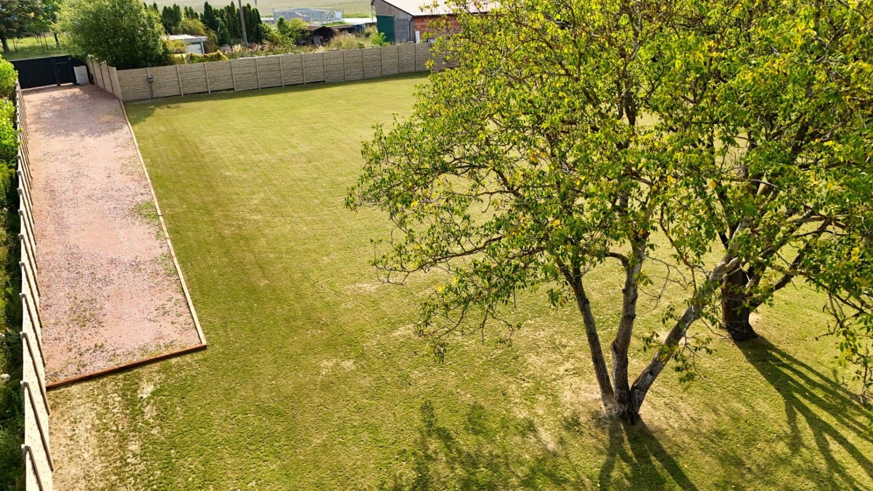 Prodej pozemku 2.900 m², Malešov, Středočeský kraj Prodej pozemku 2.900 m², Malešov, Středočeský kraj
