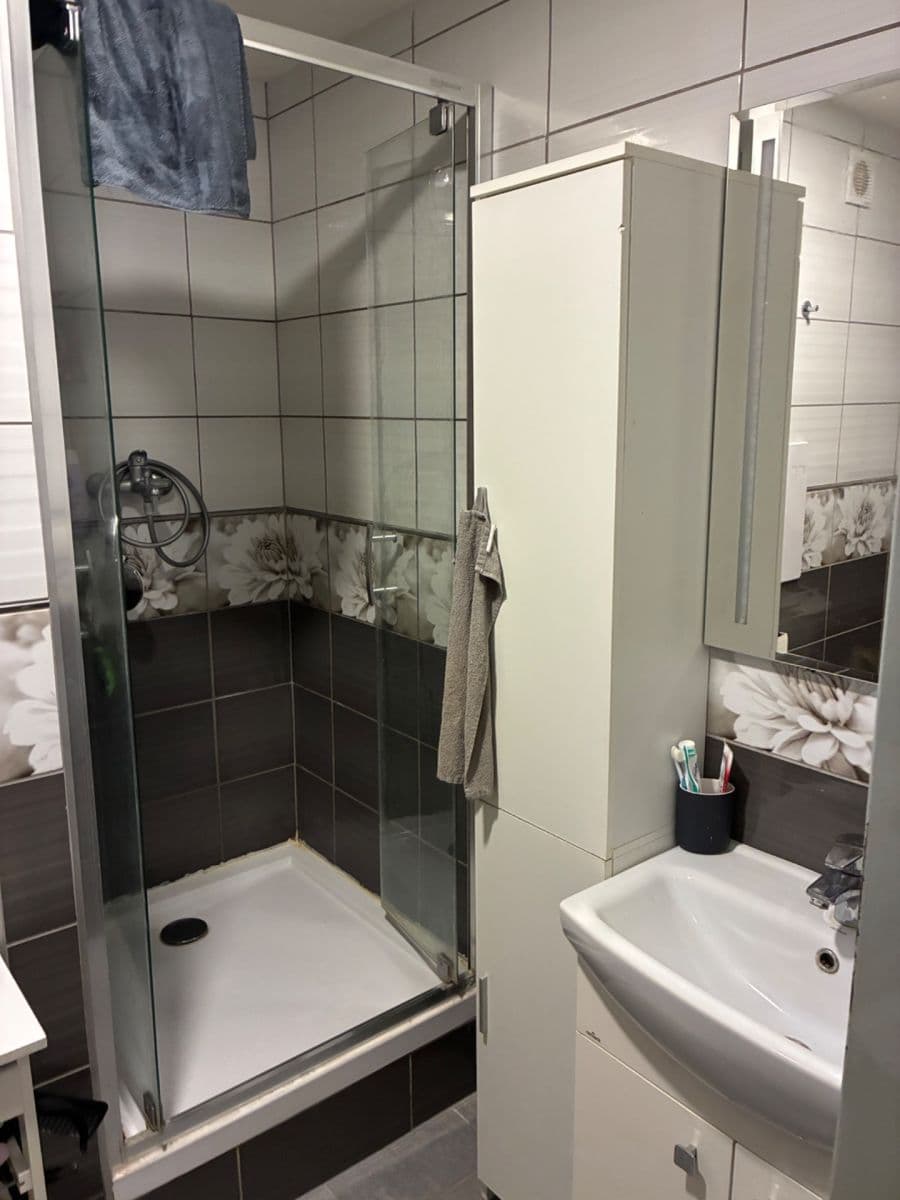 Pronájem bytu 2+kk 36 m², Neklanova, Roudnice nad Labem, Ústecký kraj Pronájem bytu 2+kk 36 m², Neklanova, Roudnice nad Labem, Ústecký kraj