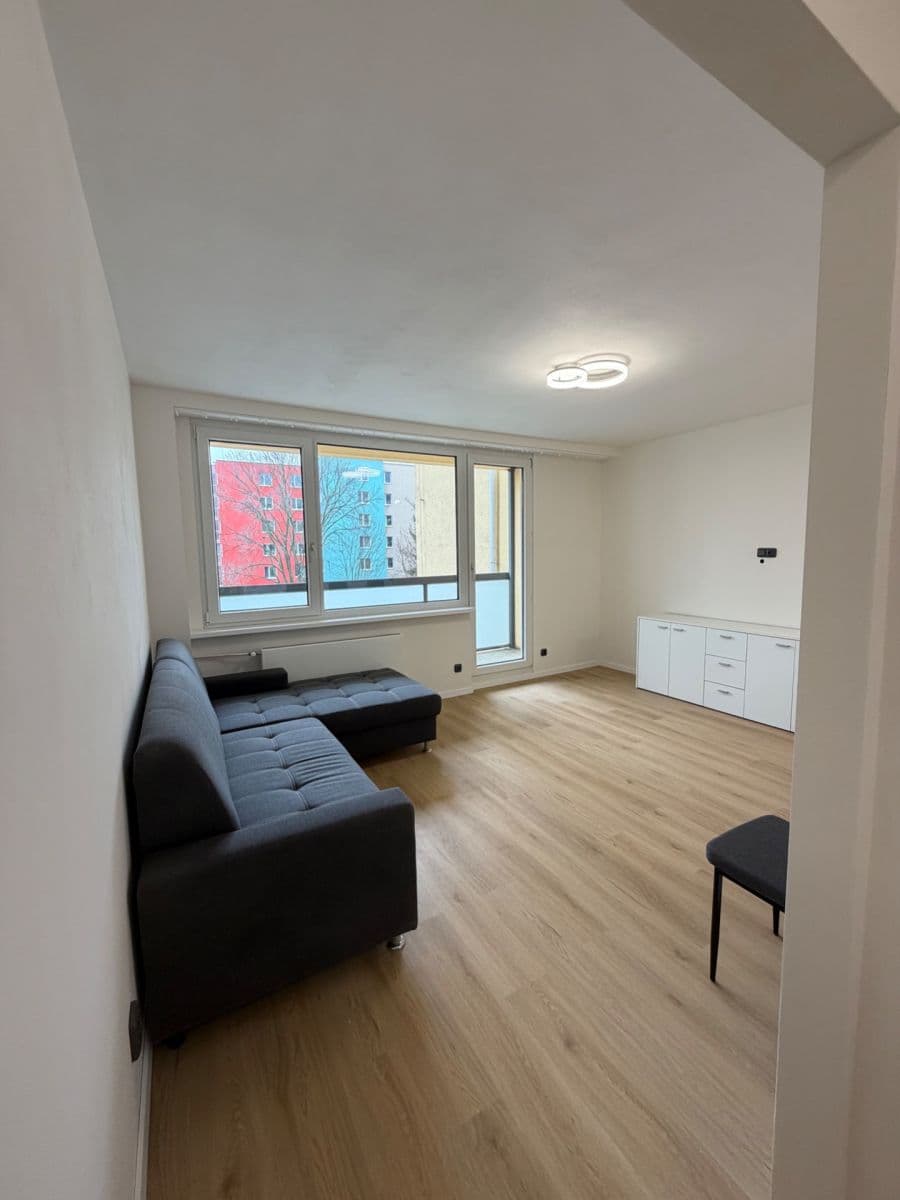 Pronájem bytu 2+kk 47 m², Běloruská, Brno, Jihomoravský kraj Pronájem bytu 2+kk 47 m², Běloruská, Brno, Jihomoravský kraj