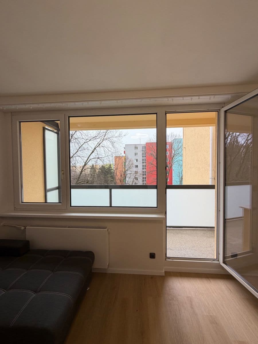 Pronájem bytu 2+kk 47 m², Běloruská, Brno, Jihomoravský kraj Pronájem bytu 2+kk 47 m², Běloruská, Brno, Jihomoravský kraj