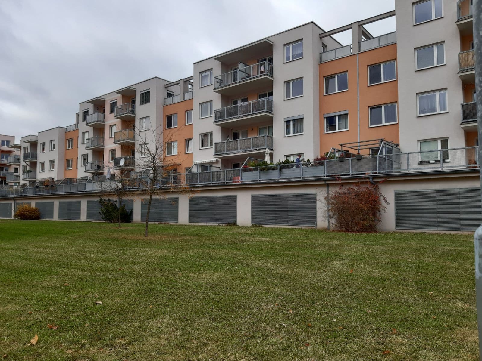 Pronájem bytu 1+kk 44 m², Jozefa Gabčíka, Pardubice, Pardubický kraj Pronájem bytu 1+kk 44 m², Jozefa Gabčíka, Pardubice, Pardubický kraj