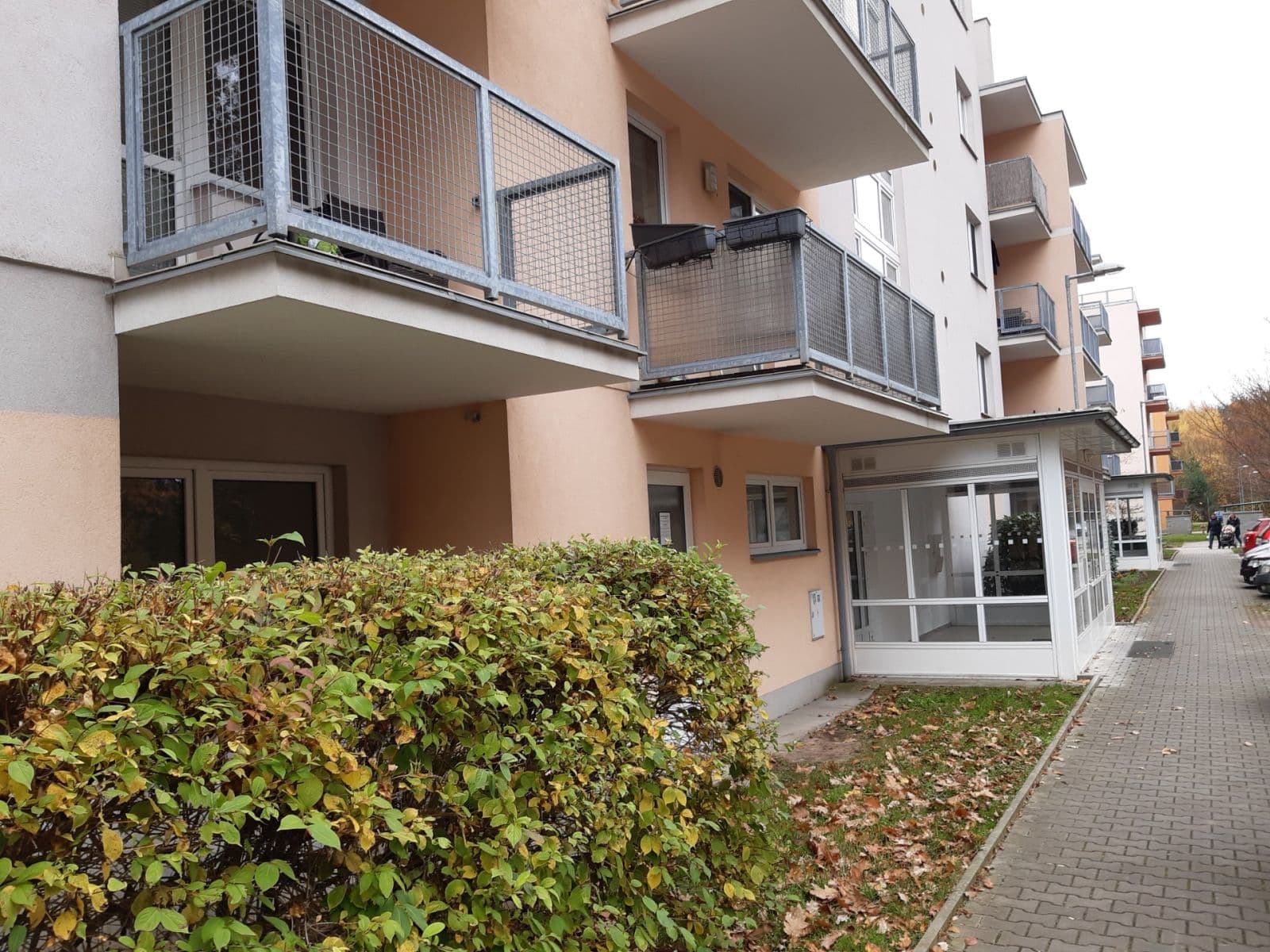 Pronájem bytu 1+kk 44 m², Jozefa Gabčíka, Pardubice, Pardubický kraj Pronájem bytu 1+kk 44 m², Jozefa Gabčíka, Pardubice, Pardubický kraj