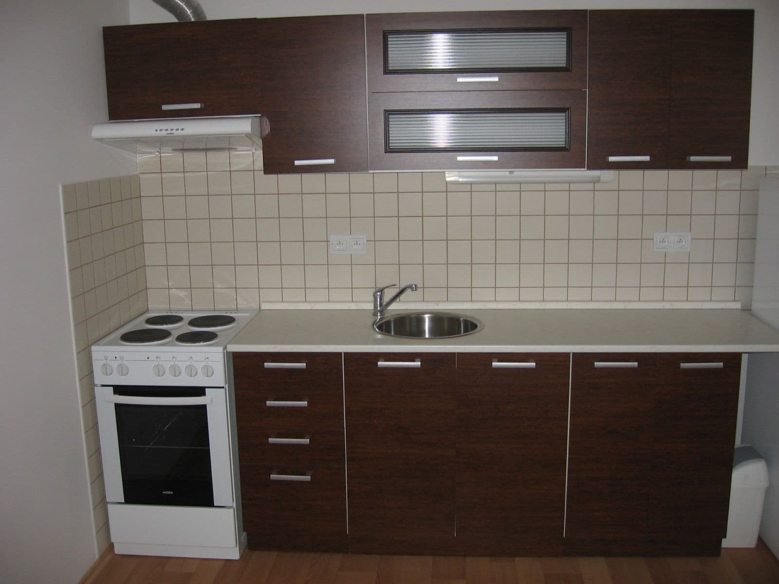 Pronájem bytu 1+kk 44 m², Jozefa Gabčíka, Pardubice, Pardubický kraj Pronájem bytu 1+kk 44 m², Jozefa Gabčíka, Pardubice, Pardubický kraj