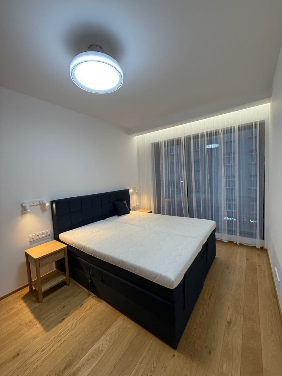 Pronájem bytu 2+kk 58 m², Vítězné náměstí, Praha, Praha Pronájem bytu 2+kk 58 m², Vítězné náměstí, Praha, Praha