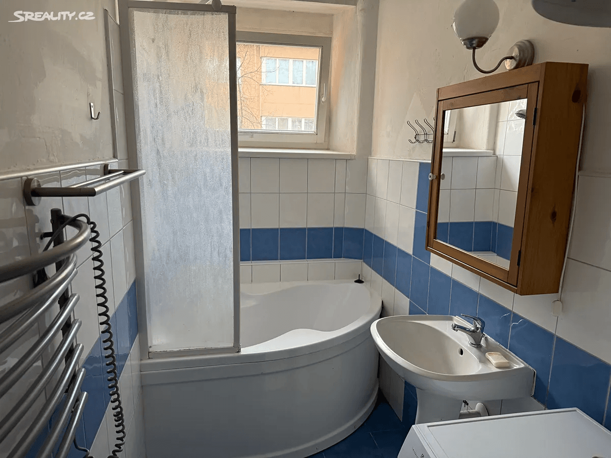 Pronájem bytu 1+1 49 m², Za Vokovickou vozovnou, Praha, Praha Pronájem bytu 1+1 49 m², Za Vokovickou vozovnou, Praha, Praha