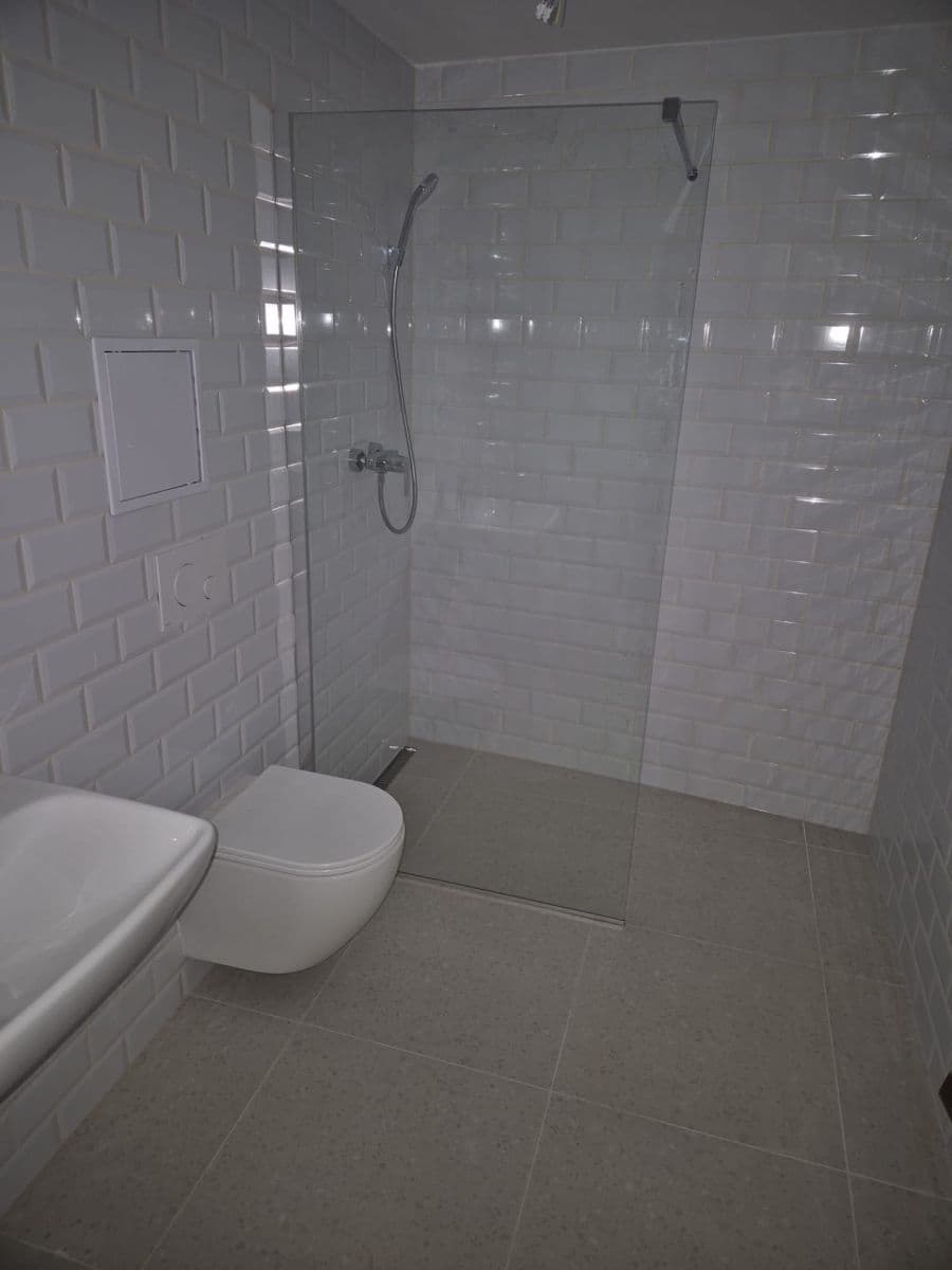 Pronájem bytu 1+kk 41 m², Kardinála Berana, Plzeň, Plzeňský kraj Pronájem bytu 1+kk 41 m², Kardinála Berana, Plzeň, Plzeňský kraj