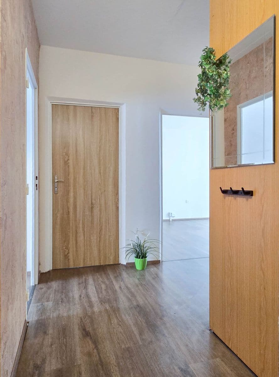 Pronájem bytu 2+1 62 m², Příbramská, Verneřice, Ústecký kraj Pronájem bytu 2+1 62 m², Příbramská, Verneřice, Ústecký kraj