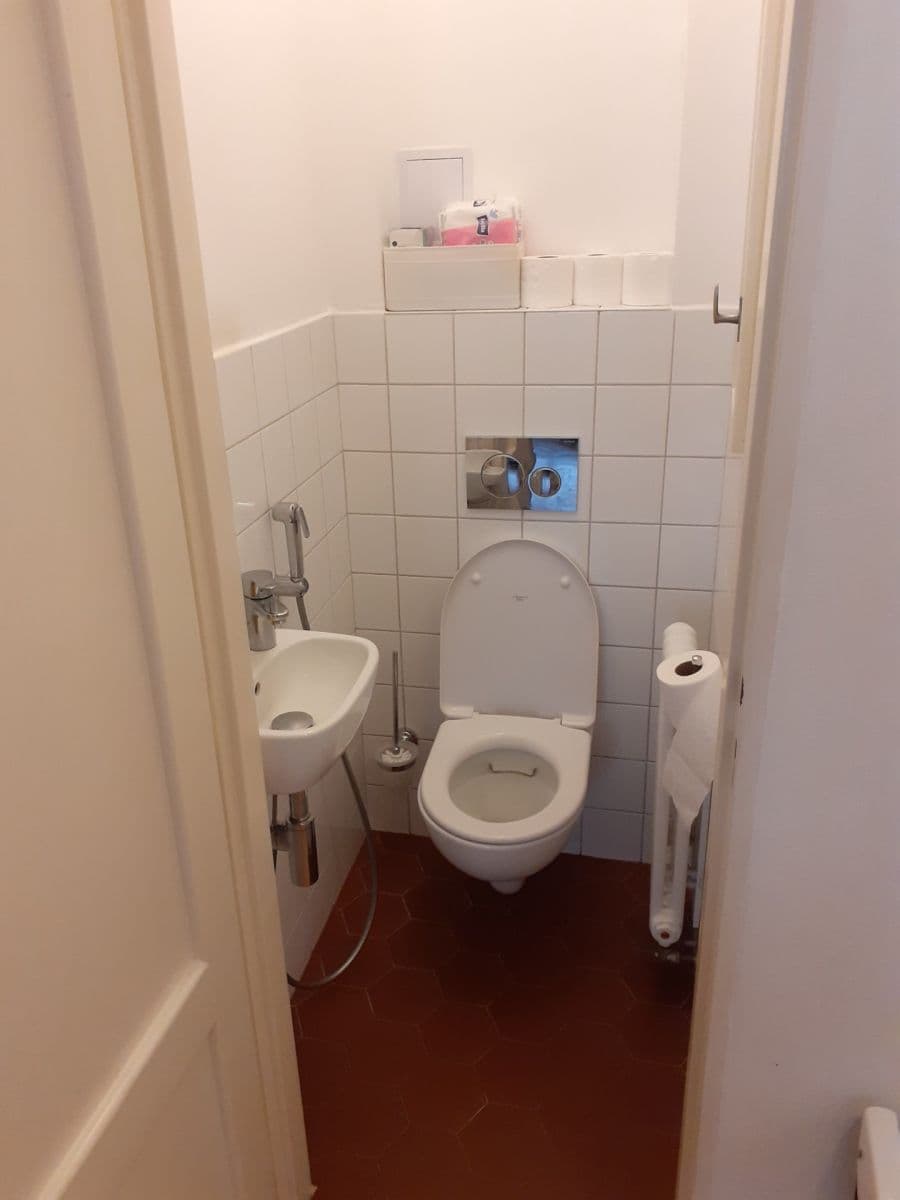 Prodej bytu 3+kk 73 m², Vrázova, Praha, Praha Prodej bytu 3+kk 73 m², Vrázova, Praha, Praha