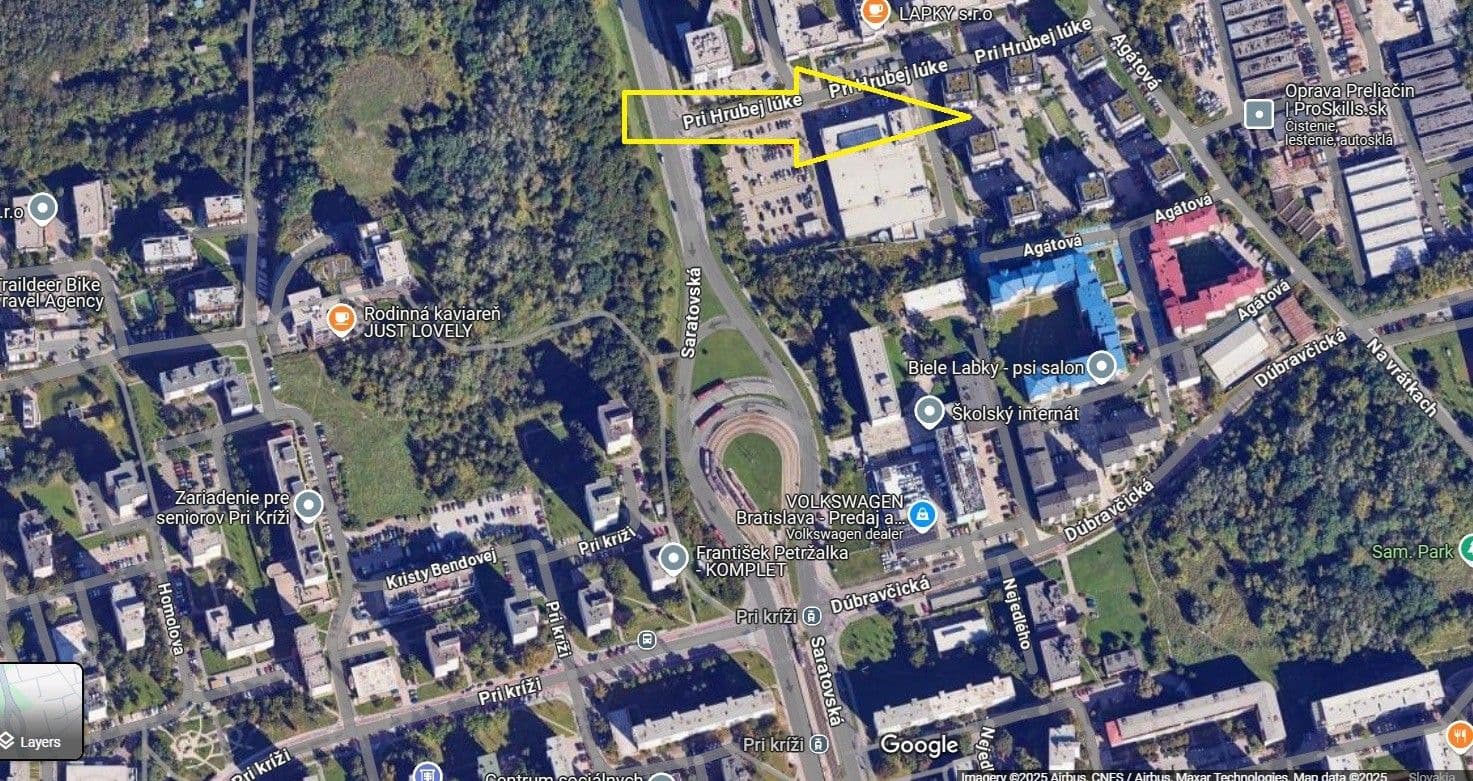 Pronájem garáže 15 m², Pri Hrubej lúke, Dúbravka, Bratislavský kraj Pronájem garáže 15 m², Pri Hrubej lúke, Dúbravka, Bratislavský kraj