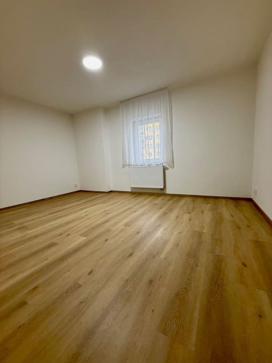Pronájem bytu 3+kk 68 m², Mochovská, Praha, Praha Pronájem bytu 3+kk 68 m², Mochovská, Praha, Praha