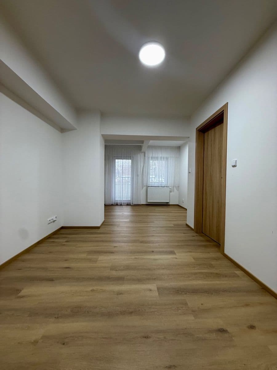 Pronájem bytu 2+kk 63 m², Mochovská, Praha, Praha Pronájem bytu 2+kk 63 m², Mochovská, Praha, Praha