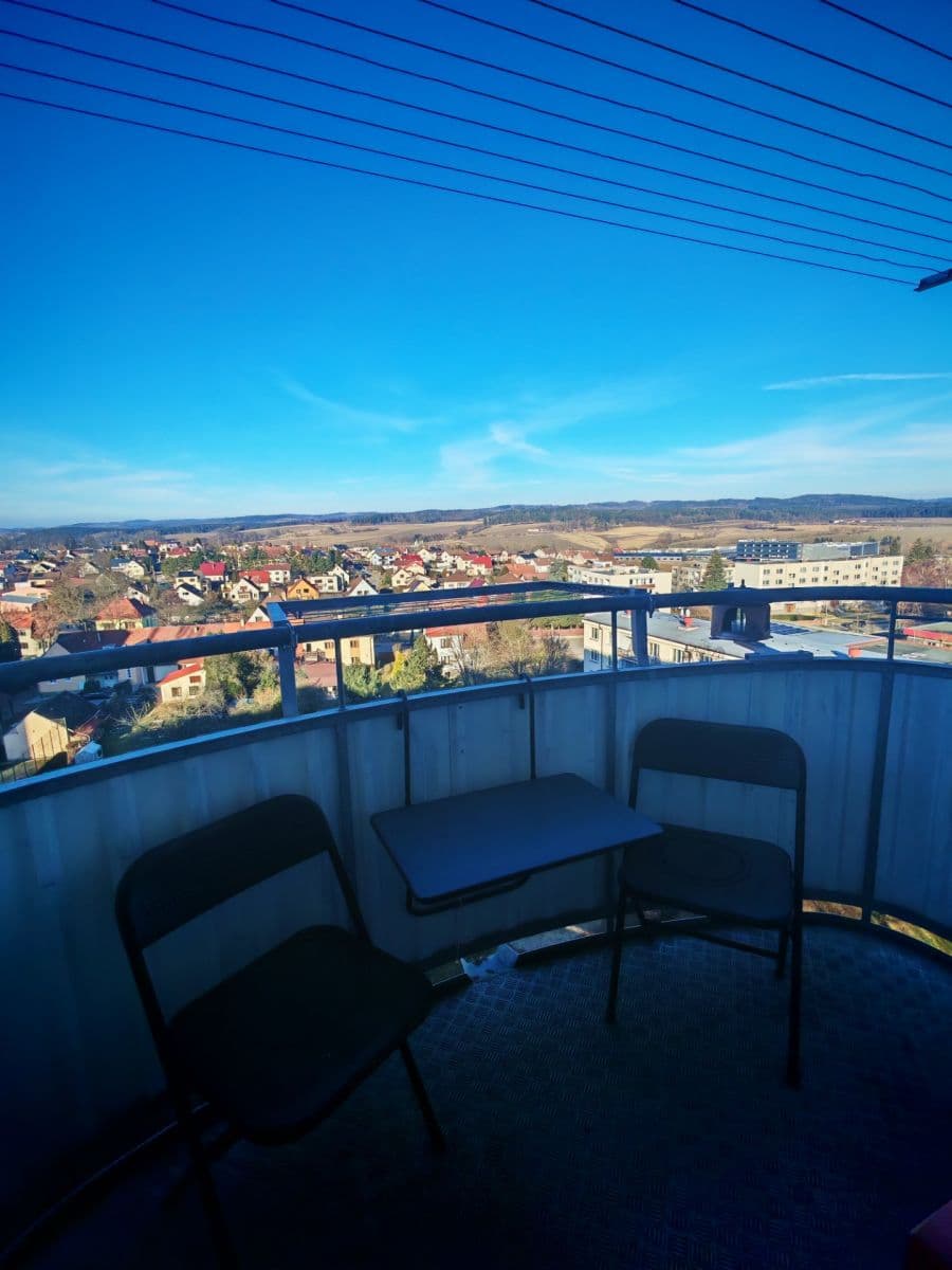 Prodej bytu 3+1 63 m², J. A. Komenského, Milevsko, Jihočeský kraj Prodej bytu 3+1 63 m², J. A. Komenského, Milevsko, Jihočeský kraj