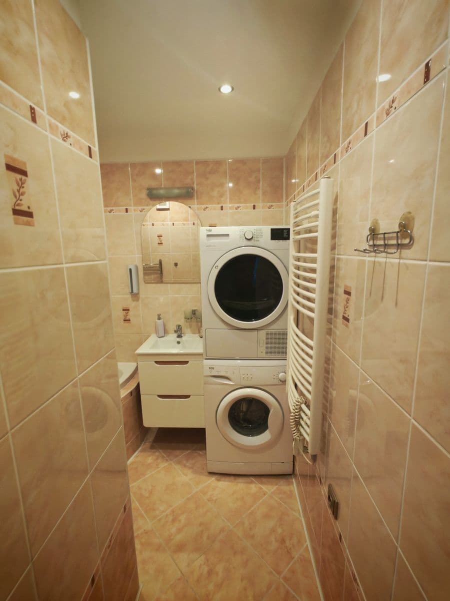 Prodej bytu 3+1 63 m², J. A. Komenského, Milevsko, Jihočeský kraj Prodej bytu 3+1 63 m², J. A. Komenského, Milevsko, Jihočeský kraj