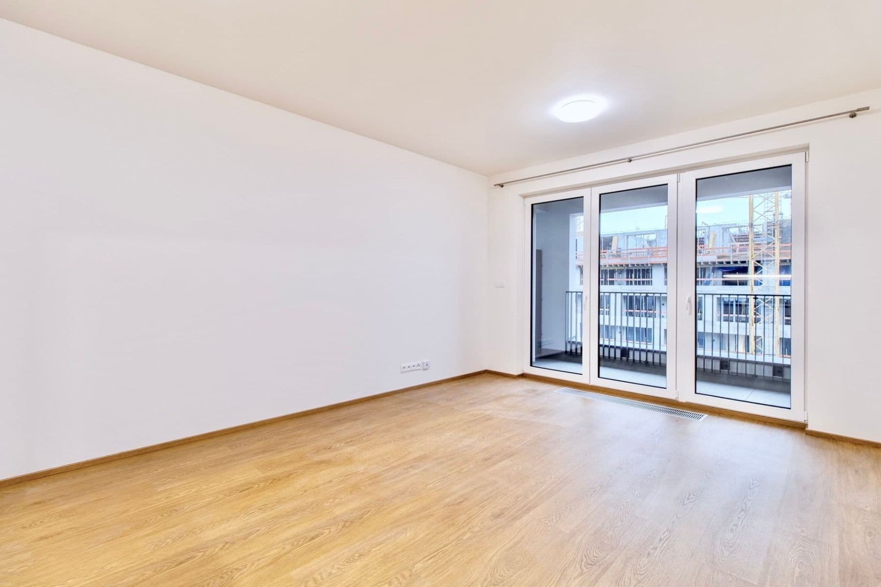 Pronájem bytu 1+kk 32 m², Poděbradská, Praha, Praha Pronájem bytu 1+kk 32 m², Poděbradská, Praha, Praha
