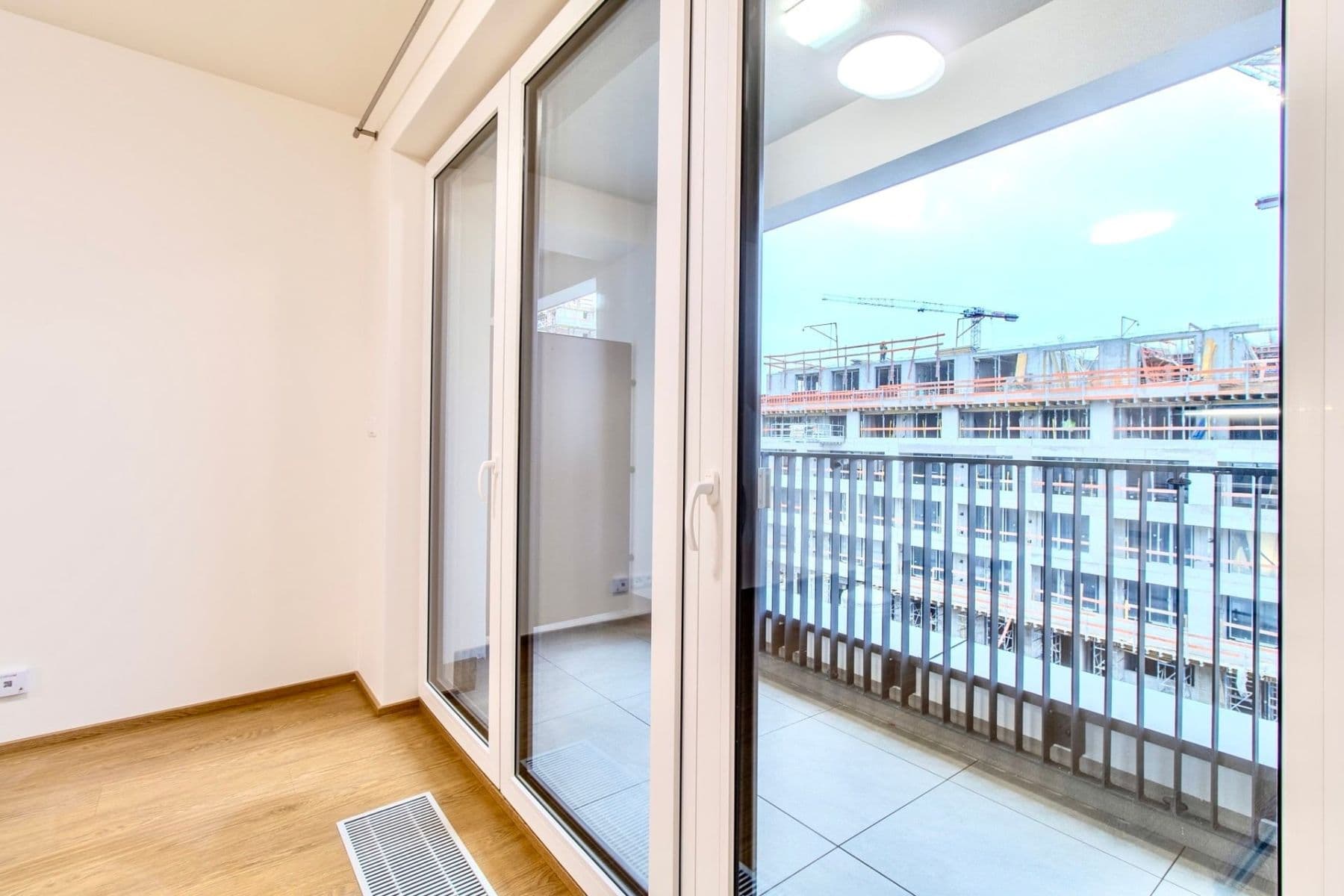 Pronájem bytu 1+kk 32 m², Poděbradská, Praha, Praha Pronájem bytu 1+kk 32 m², Poděbradská, Praha, Praha