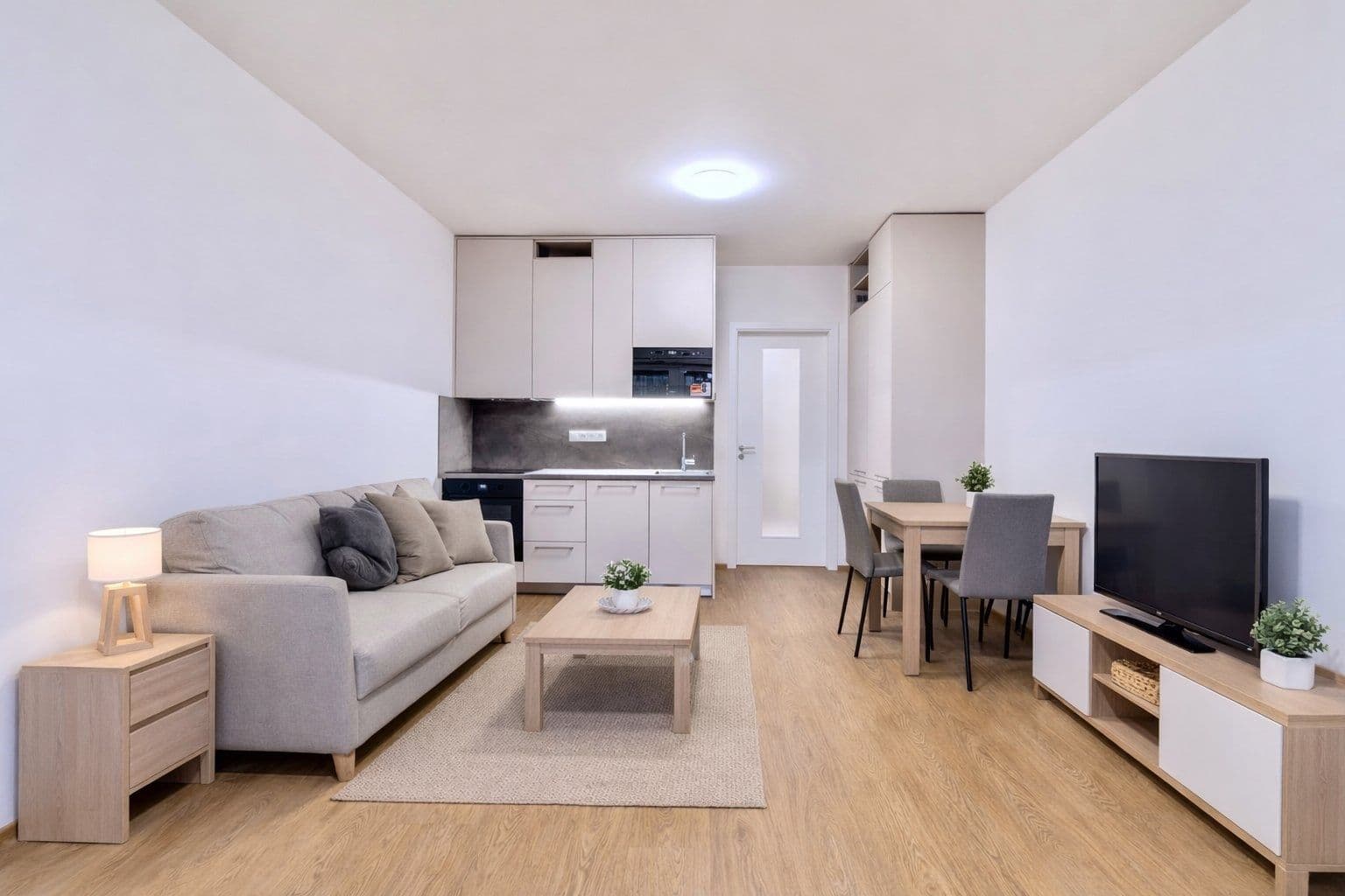 Pronájem bytu 1+kk 32 m², Poděbradská, Praha, Praha Pronájem bytu 1+kk 32 m², Poděbradská, Praha, Praha