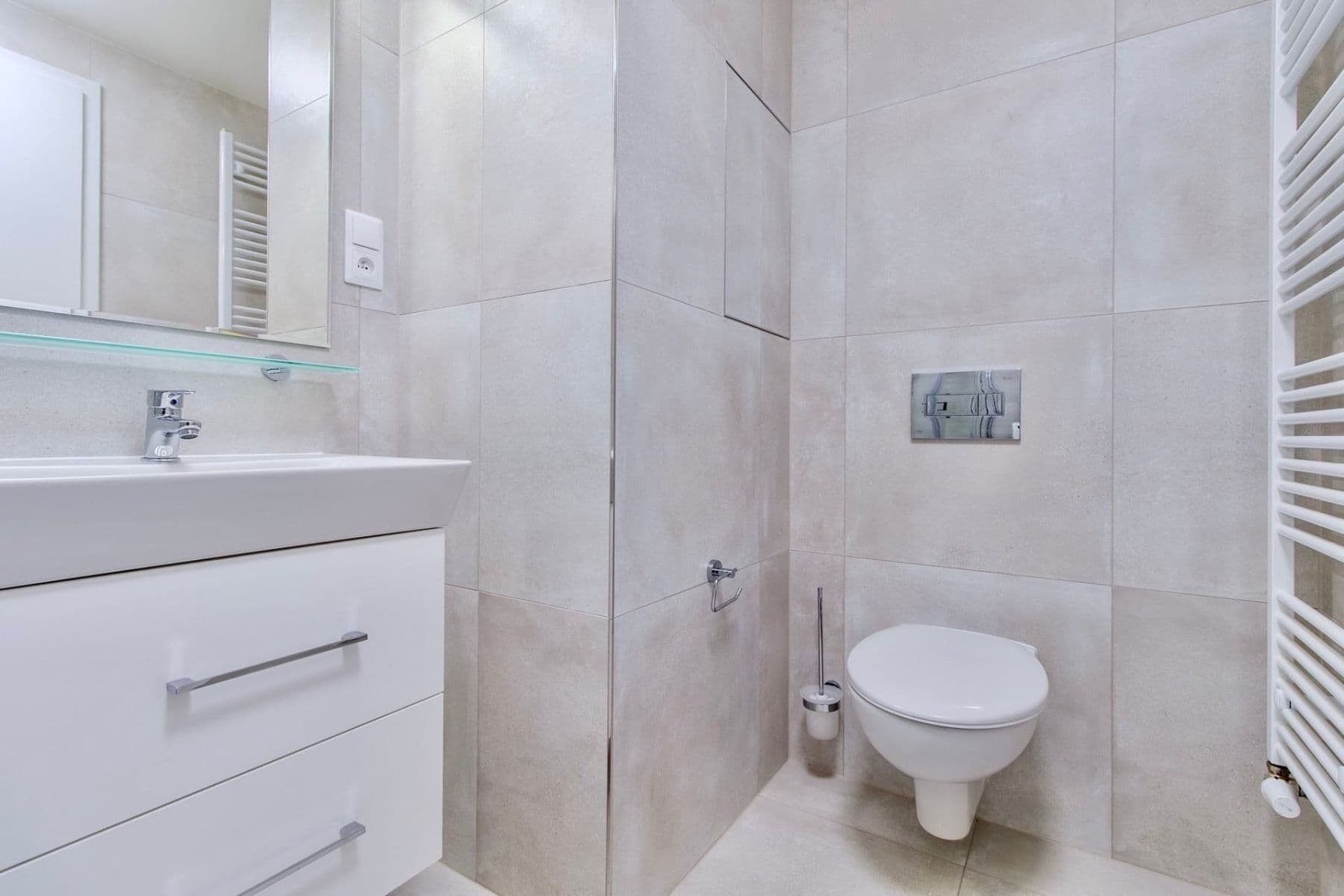 Pronájem bytu 1+kk 32 m², Poděbradská, Praha, Praha Pronájem bytu 1+kk 32 m², Poděbradská, Praha, Praha