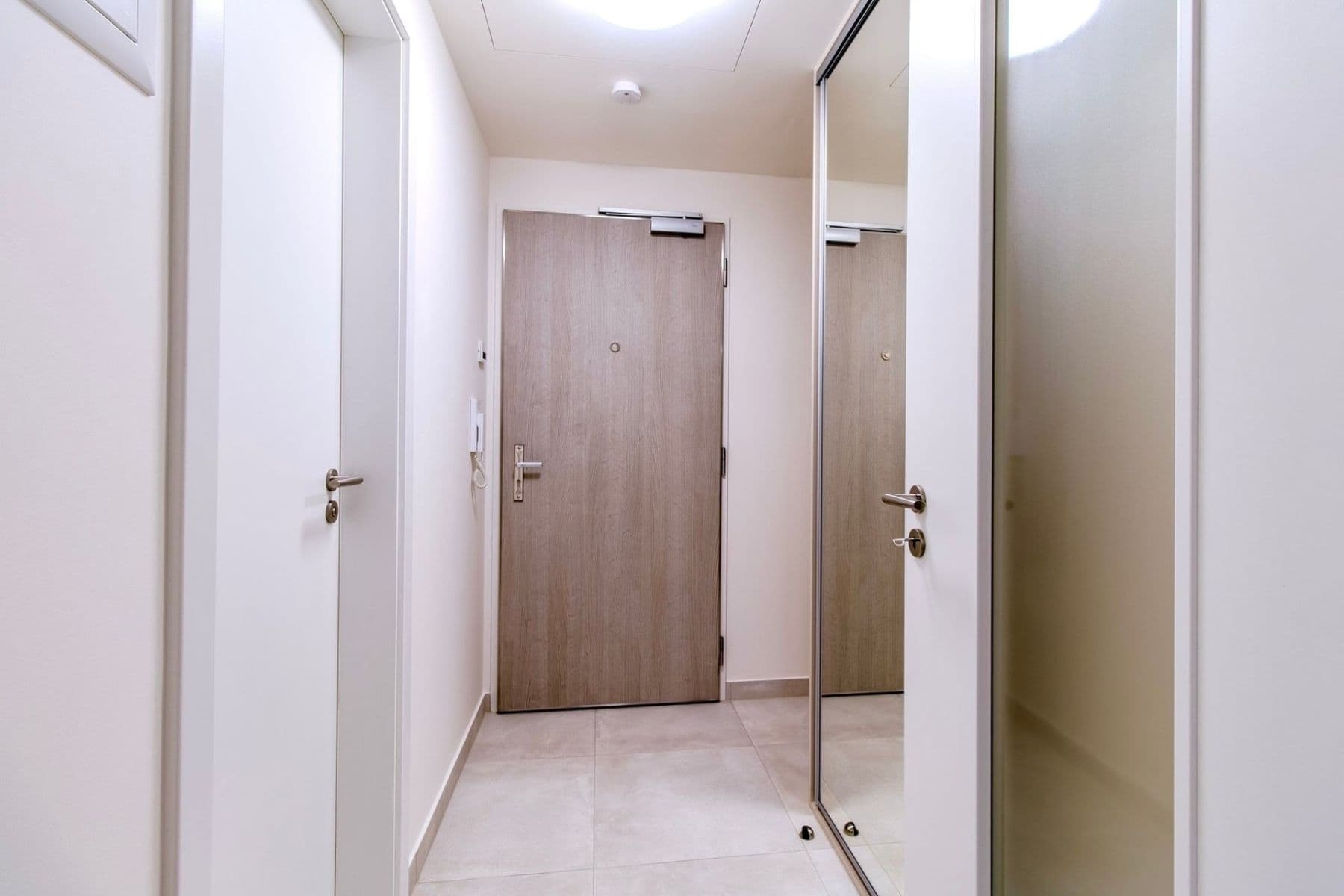 Pronájem bytu 1+kk 32 m², Poděbradská, Praha, Praha Pronájem bytu 1+kk 32 m², Poděbradská, Praha, Praha