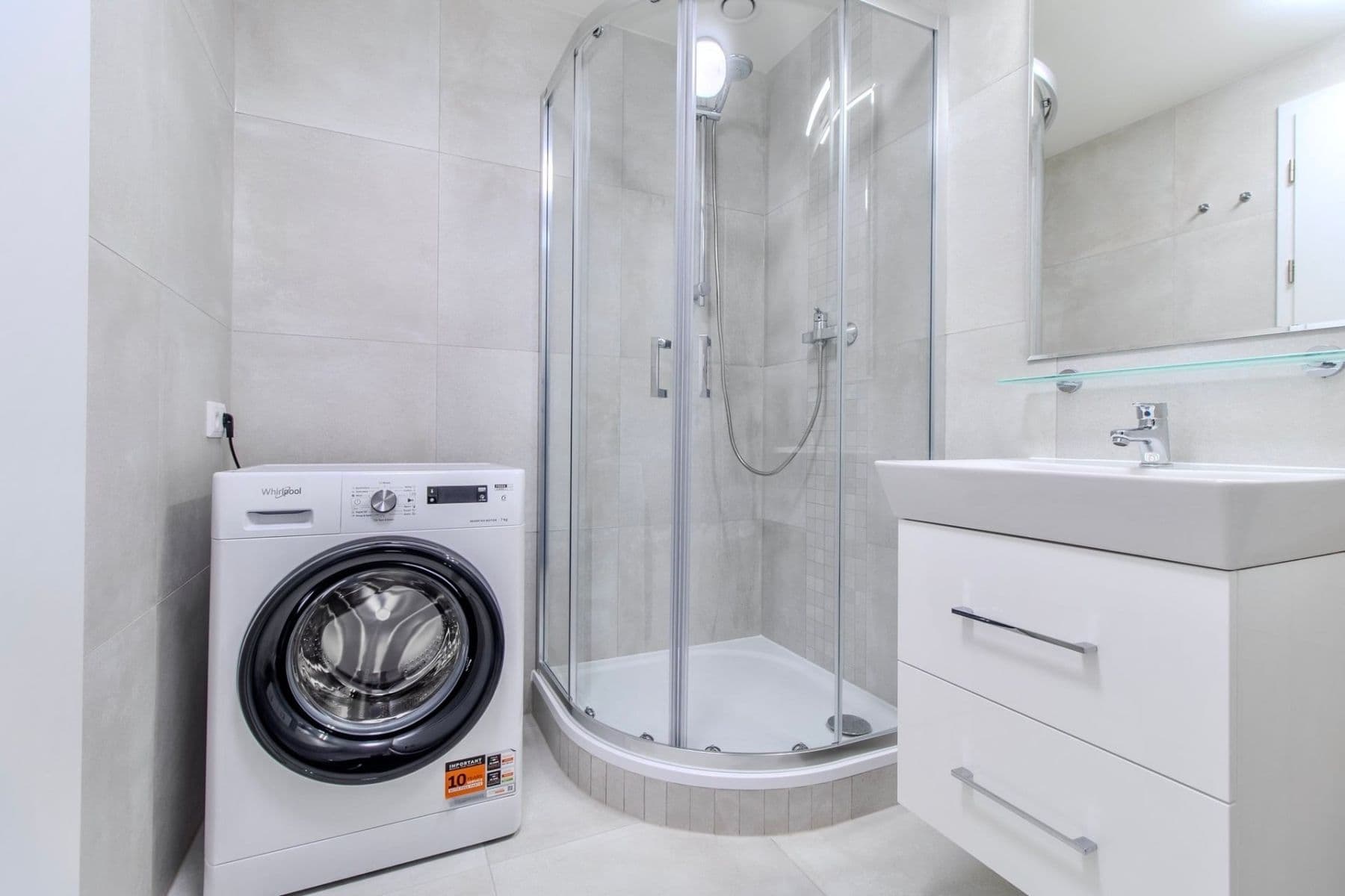 Pronájem bytu 1+kk 32 m², Poděbradská, Praha, Praha Pronájem bytu 1+kk 32 m², Poděbradská, Praha, Praha