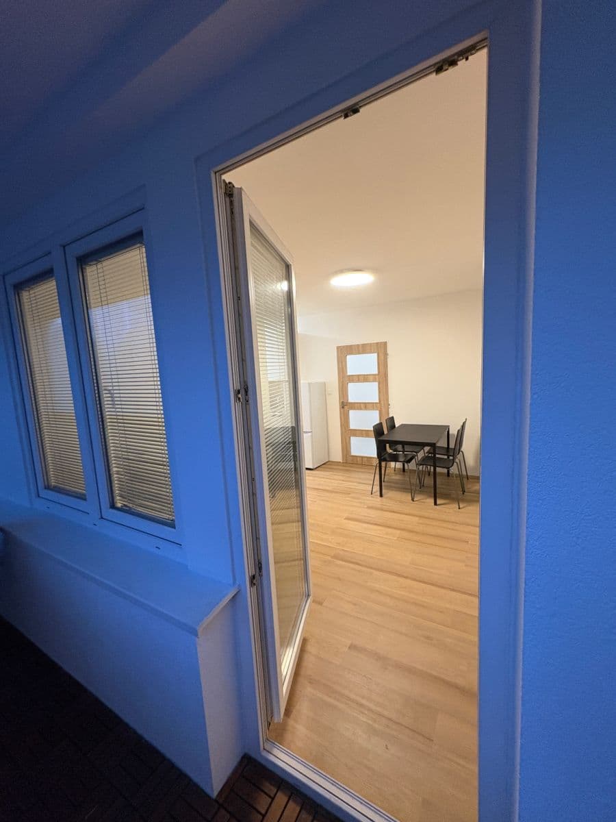 Pronájem bytu 2+kk 35 m², Murgašova, Praha, Praha Pronájem bytu 2+kk 35 m², Murgašova, Praha, Praha