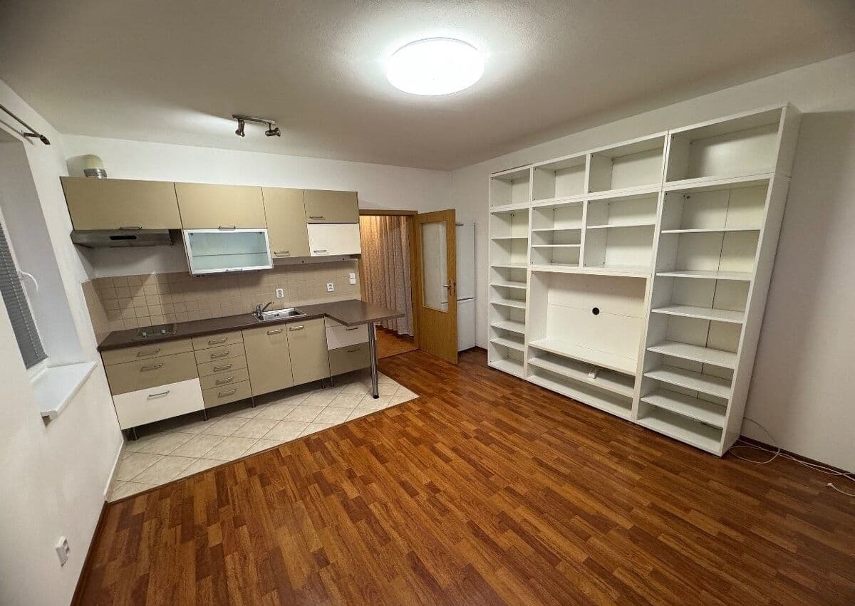 Pronájem bytu 2+kk 58 m², Truhlářova, Praha, Praha Pronájem bytu 2+kk 58 m², Truhlářova, Praha, Praha